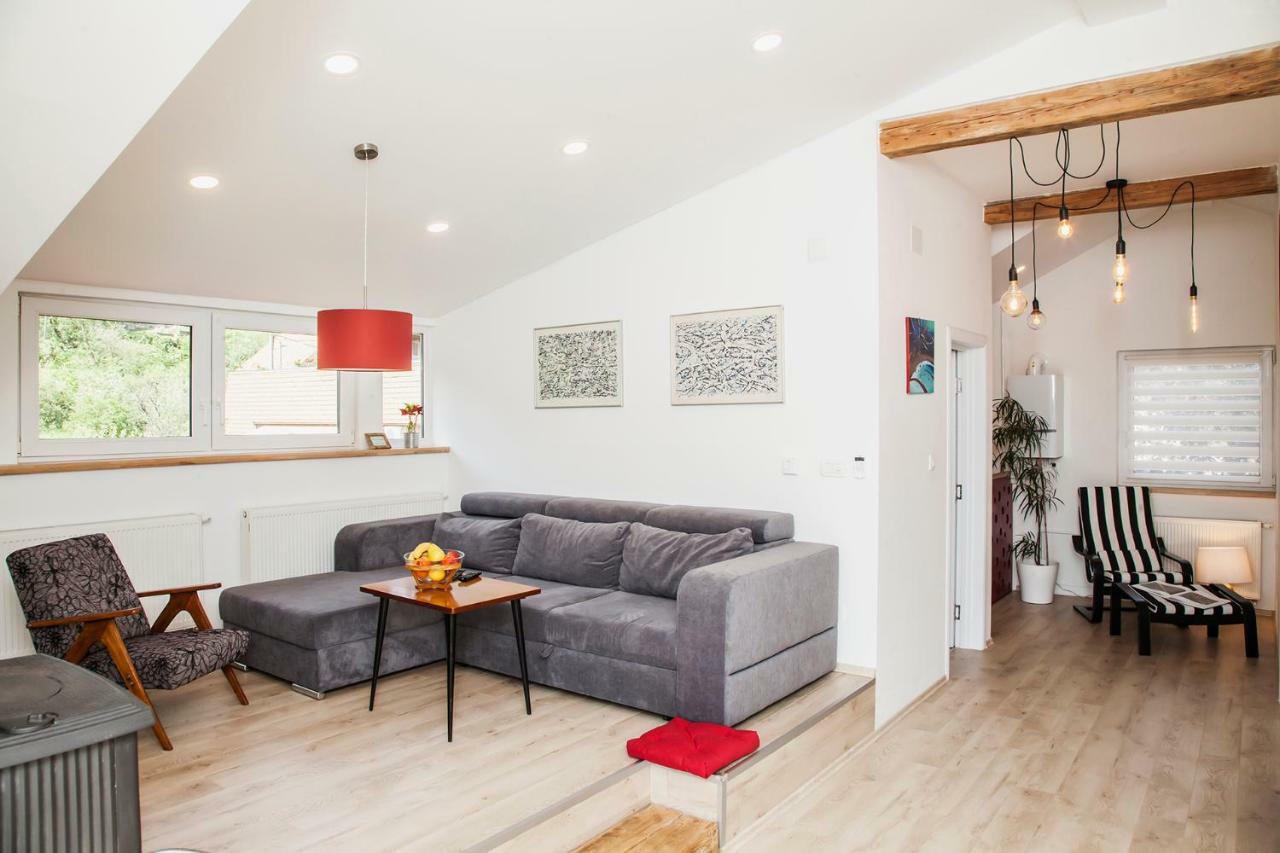 Apple Tree Apartment ซาเกร็บ ภายนอก รูปภาพ