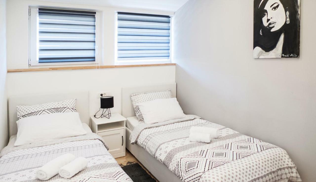 Apple Tree Apartment ซาเกร็บ ภายนอก รูปภาพ