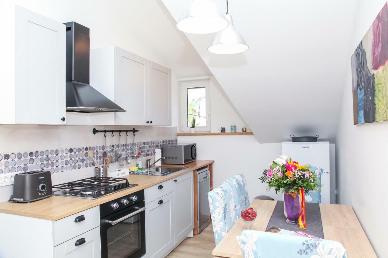 Apple Tree Apartment ซาเกร็บ ภายนอก รูปภาพ