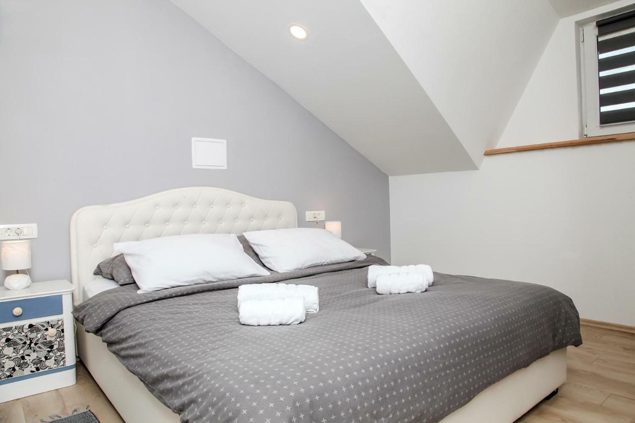 Apple Tree Apartment ซาเกร็บ ภายนอก รูปภาพ